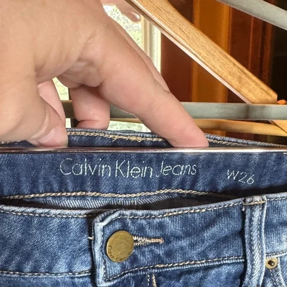 Calvin Klein Jeans Blue Distressed Shorts Size 26 - Picture 2 of 11